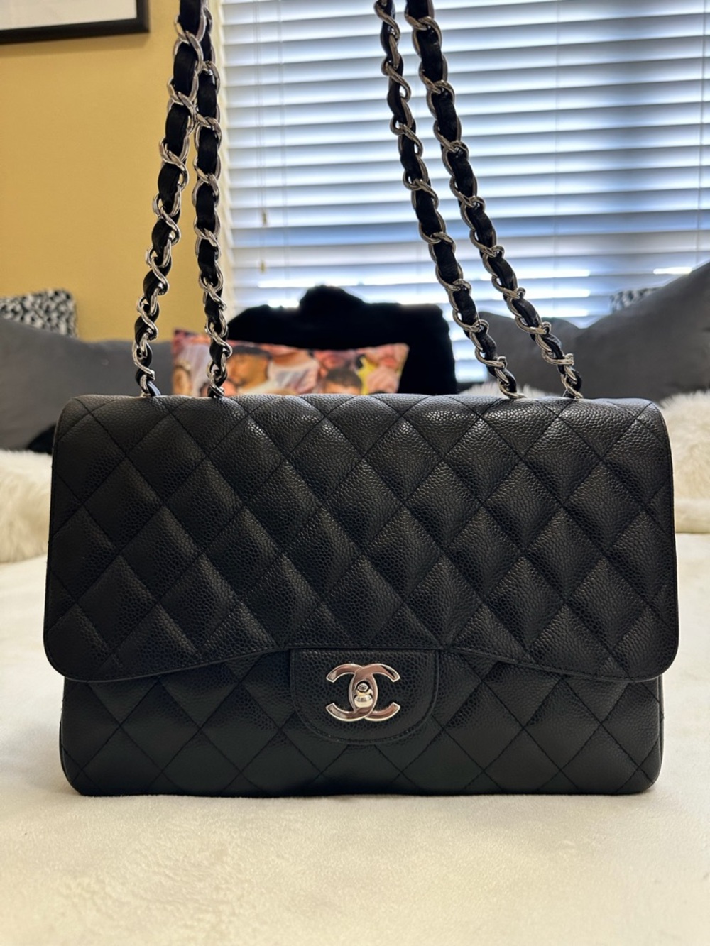 CHANEL Jumbo Caviar Silver Hardware Single Flap